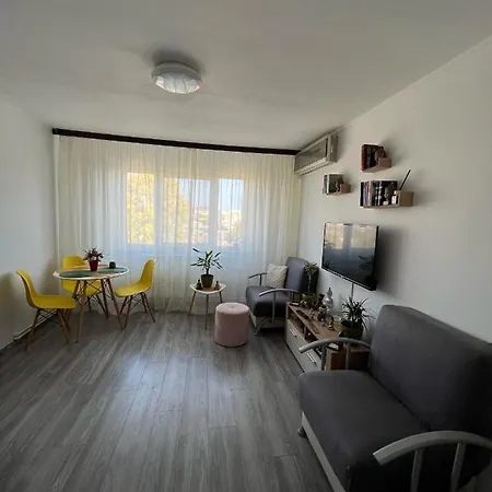 Lavi's Apart * Constanta